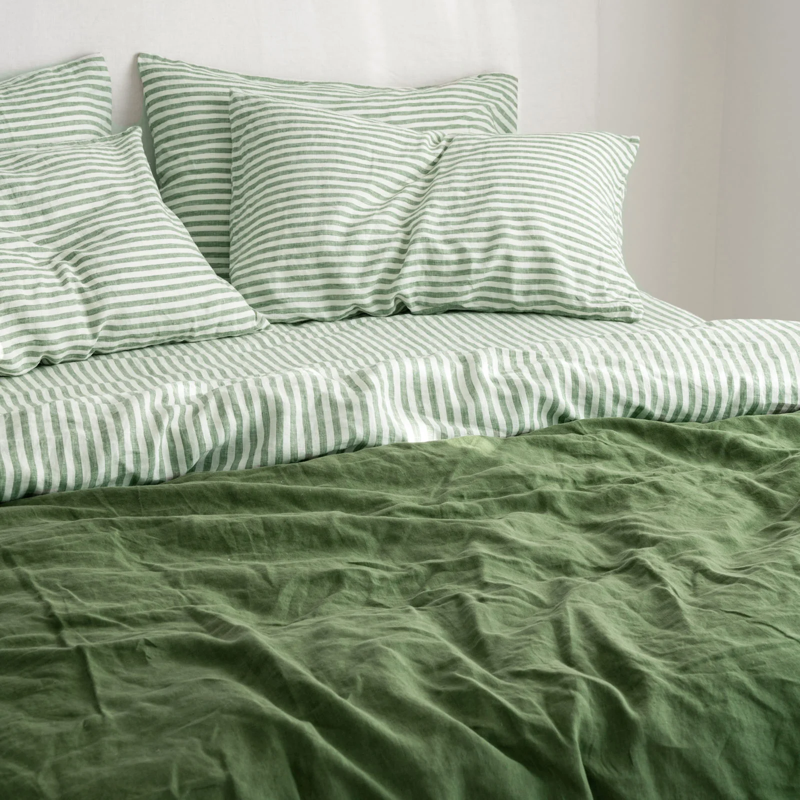 French Flax Linen Double Sided Quilt Cover in Ivy/Ivy Stripe - Image 6