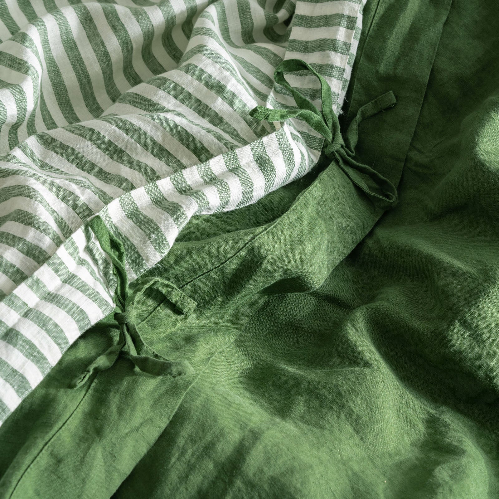 French Flax Linen Double Sided Quilt Cover in Ivy/Ivy Stripe - Image 7