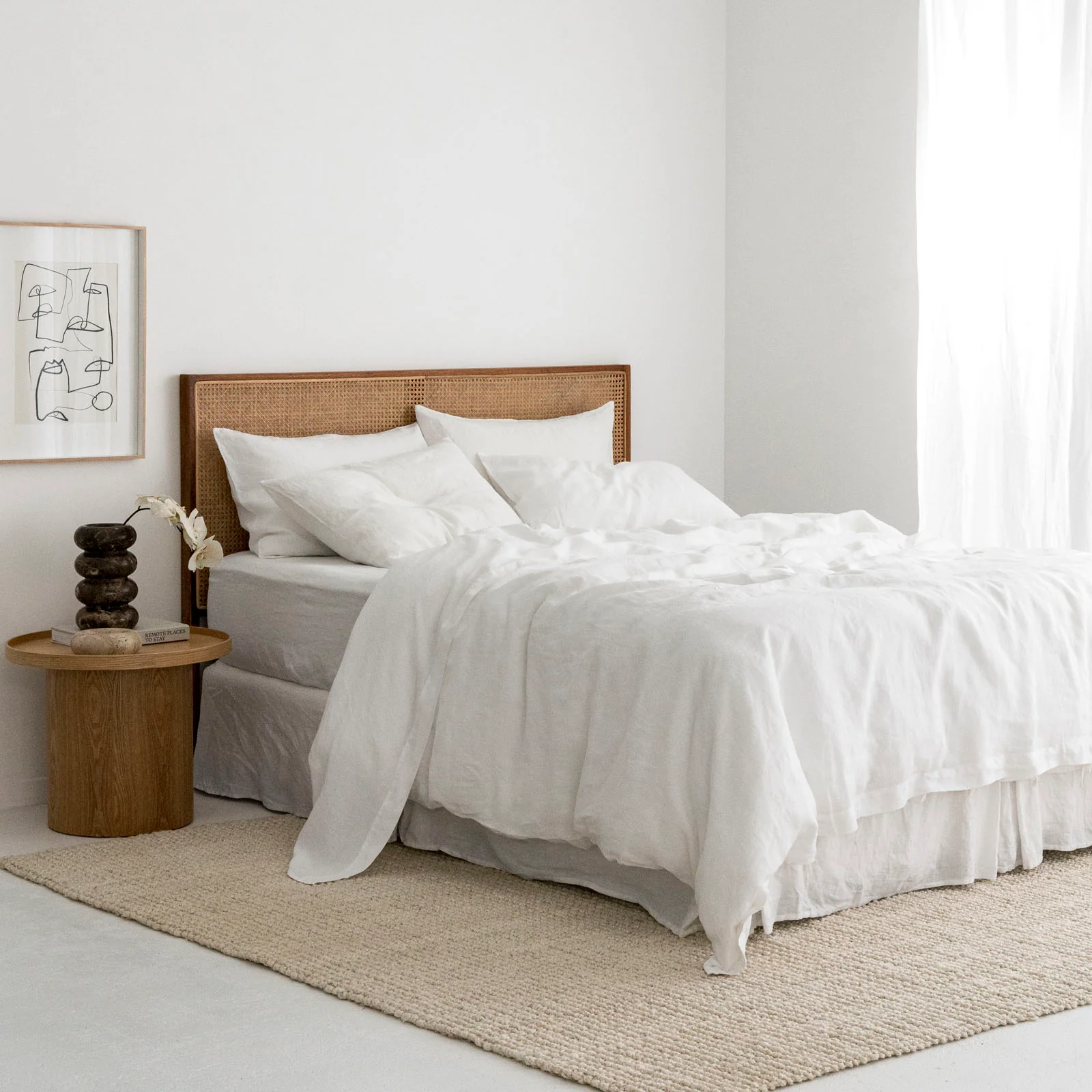 French Flax Linen Fitted Sheet in White - Image 4