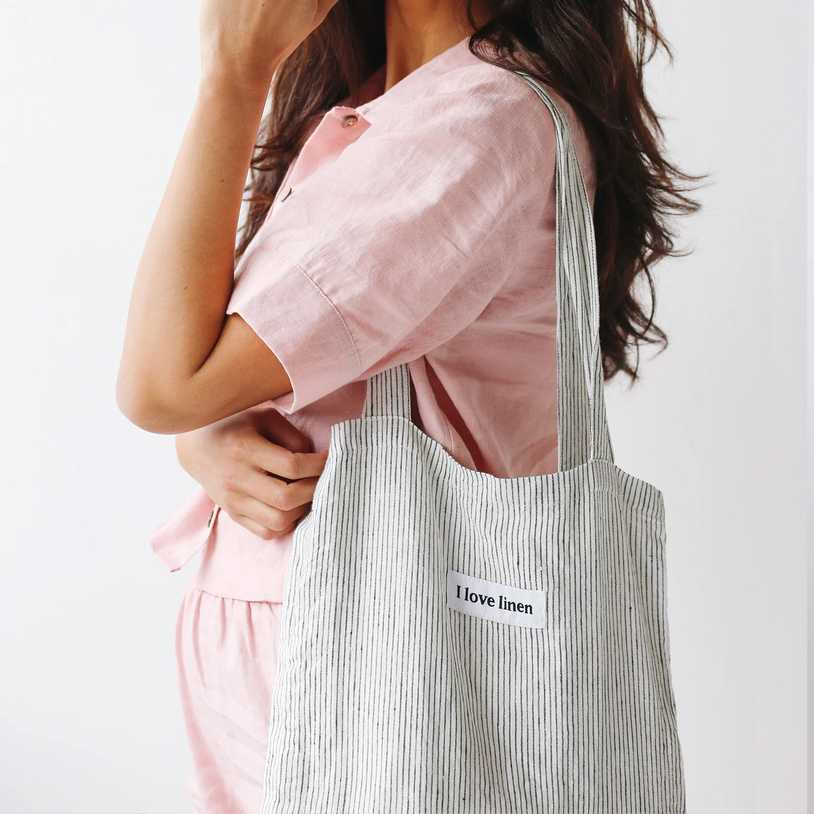 French Flax Linen Market Bag in Pinstripe - Image 3