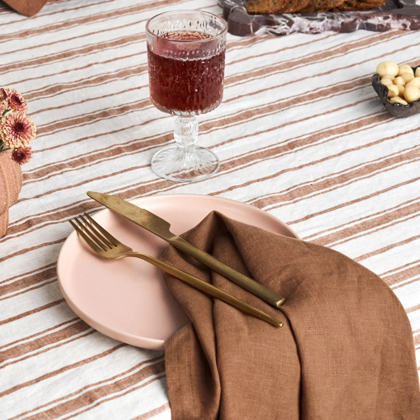 French Flax Linen Napkins (Set of 4) in Hazelnut - Image 2