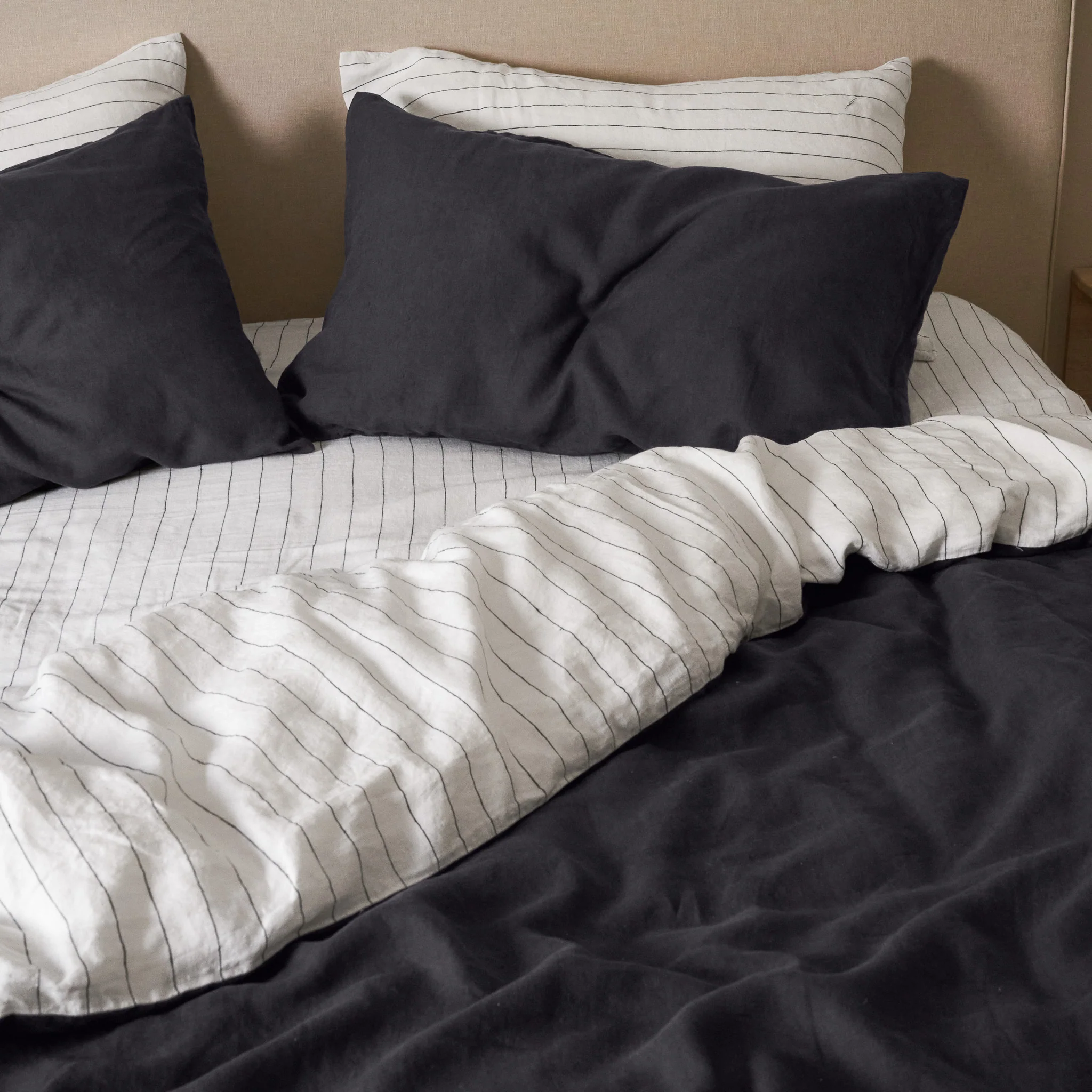 French Flax Linen Double Sided Quilt Cover SET in Charcoal/Charcoal Stripe - Image 8