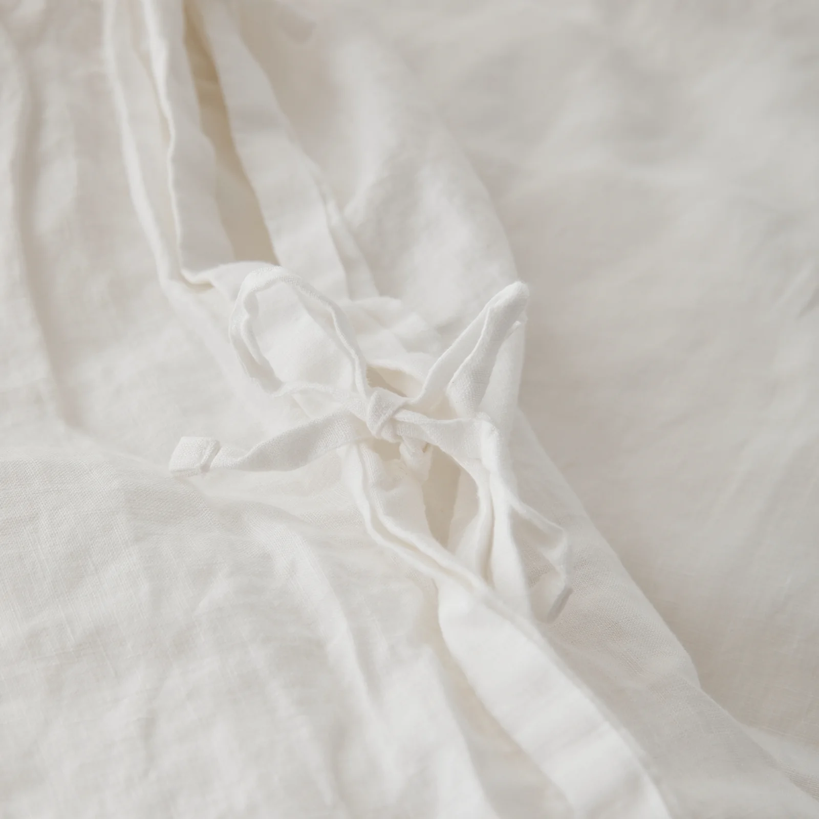 French Flax Linen Quilt Cover in White - Image 9