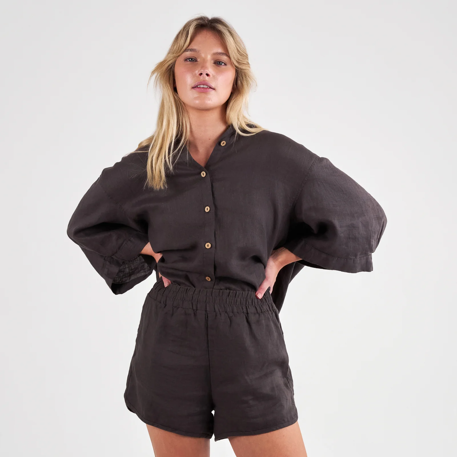 French Flax Linen Relaxed Short in Charcoal - Image 3