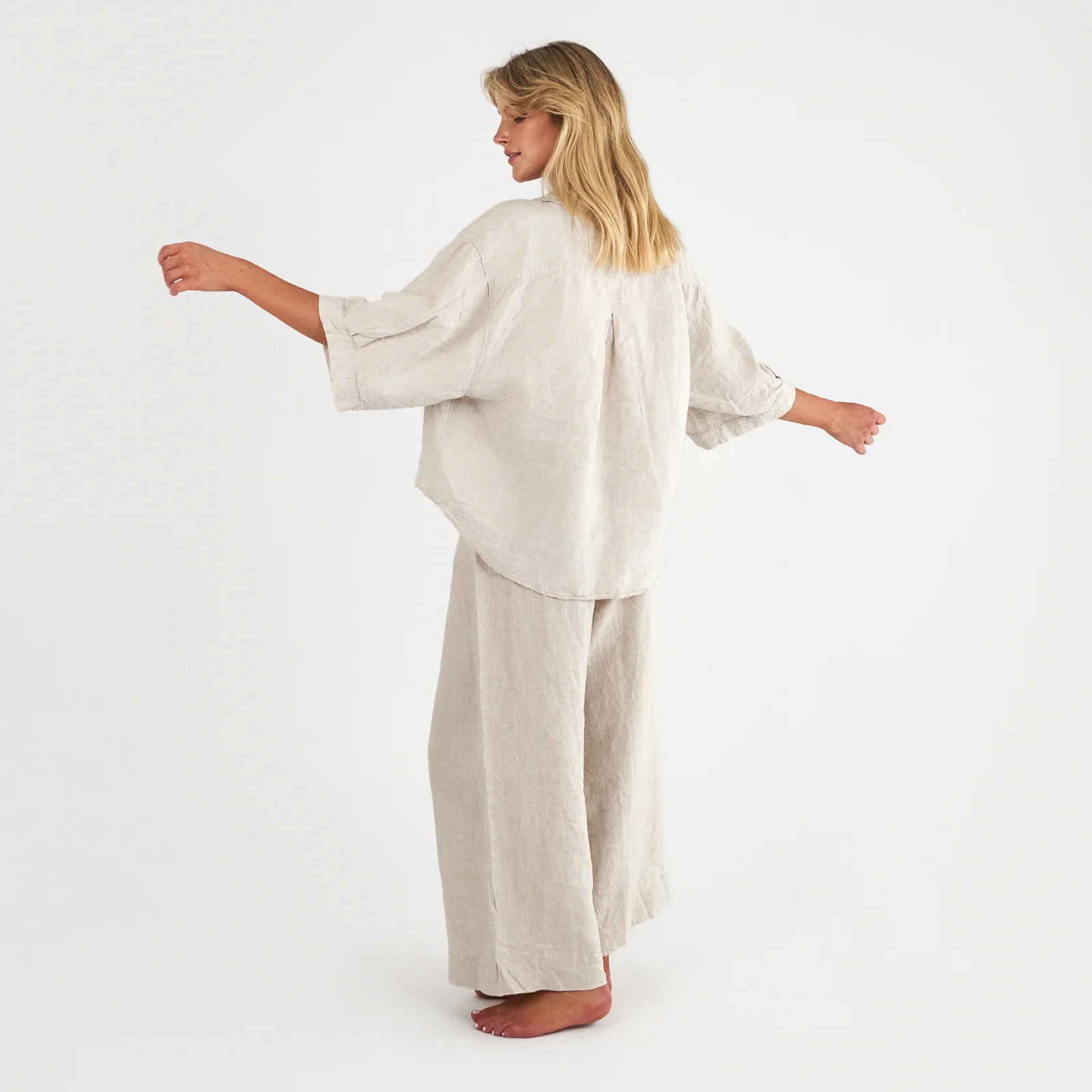 French Flax Linen Ruby Lounge Set in Natural - Image 3