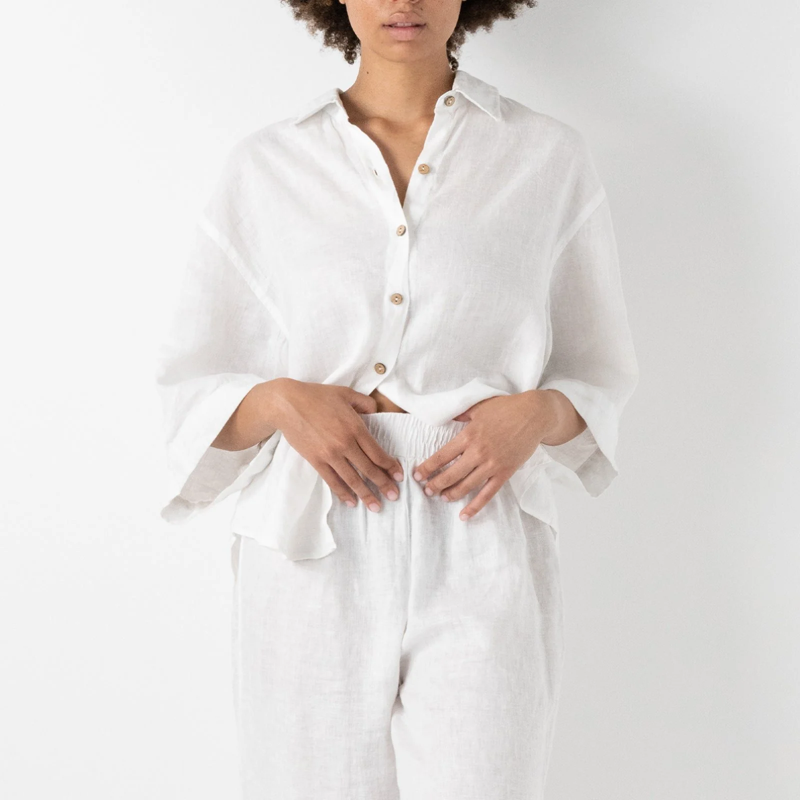 French Flax Linen Ruby Lounge Set in White - Image 5
