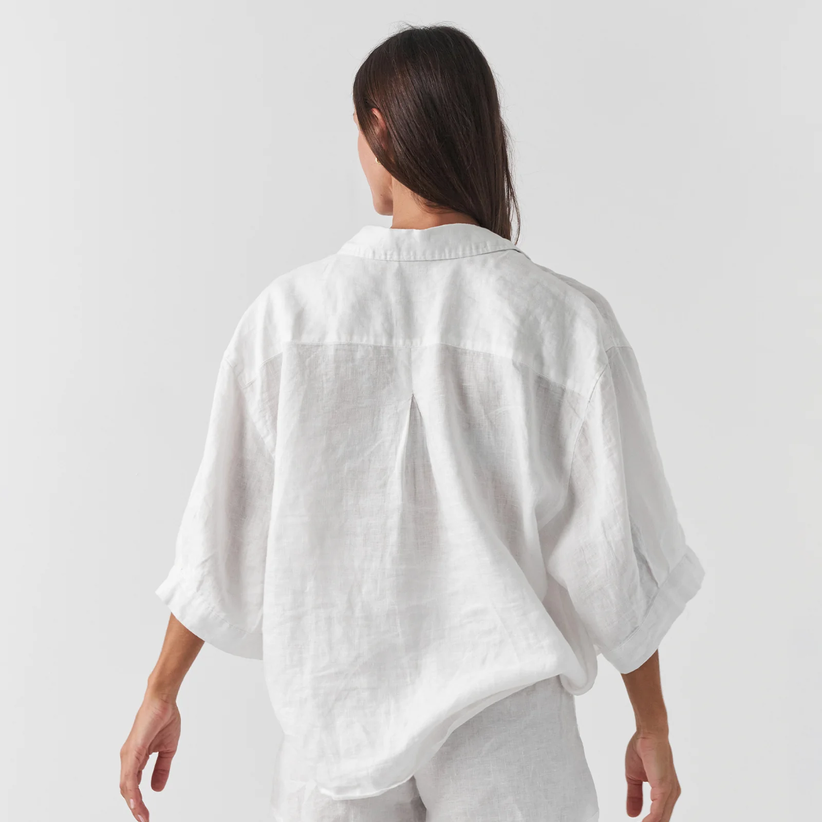 French Flax Linen Ruby Shirt in White - Image 2