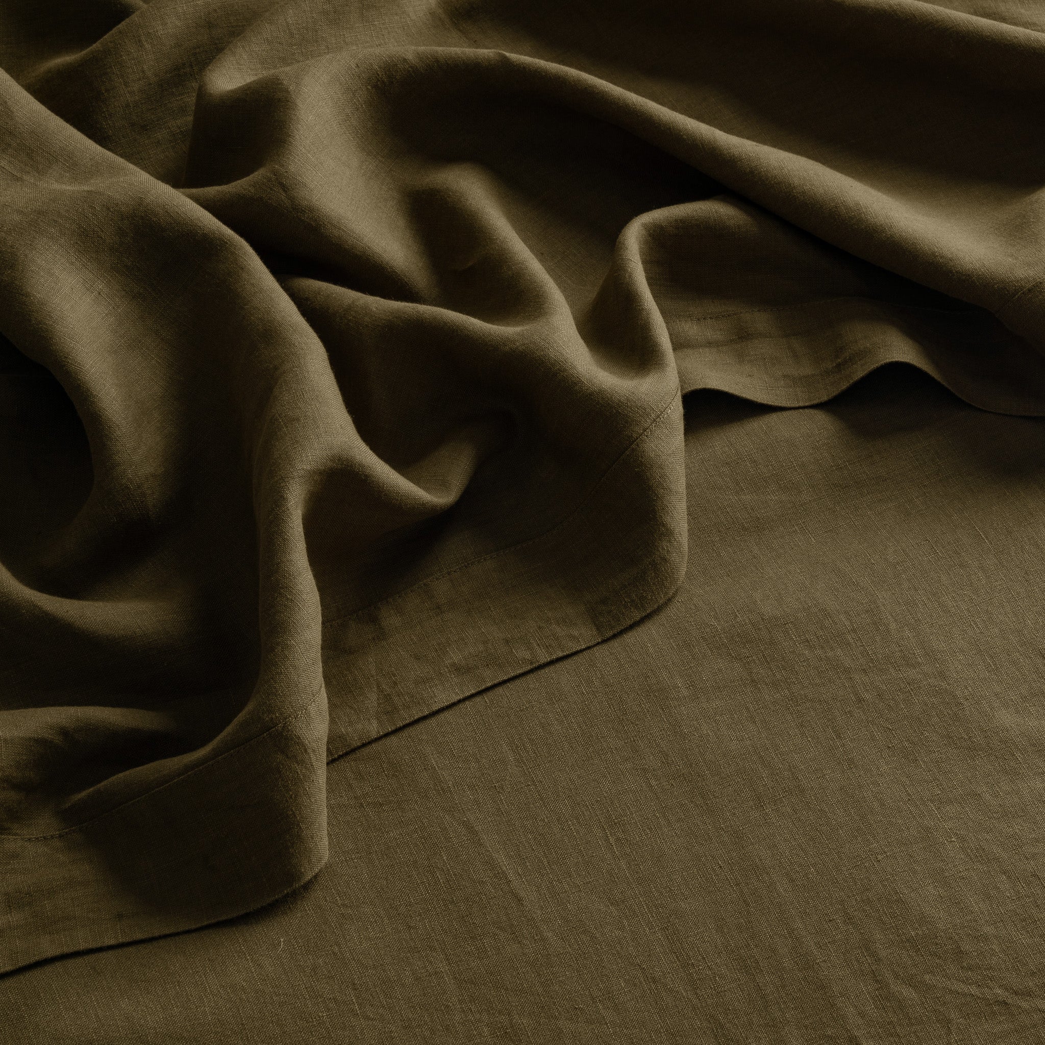 French Flax Linen Sheet Set in Olive - Image 4