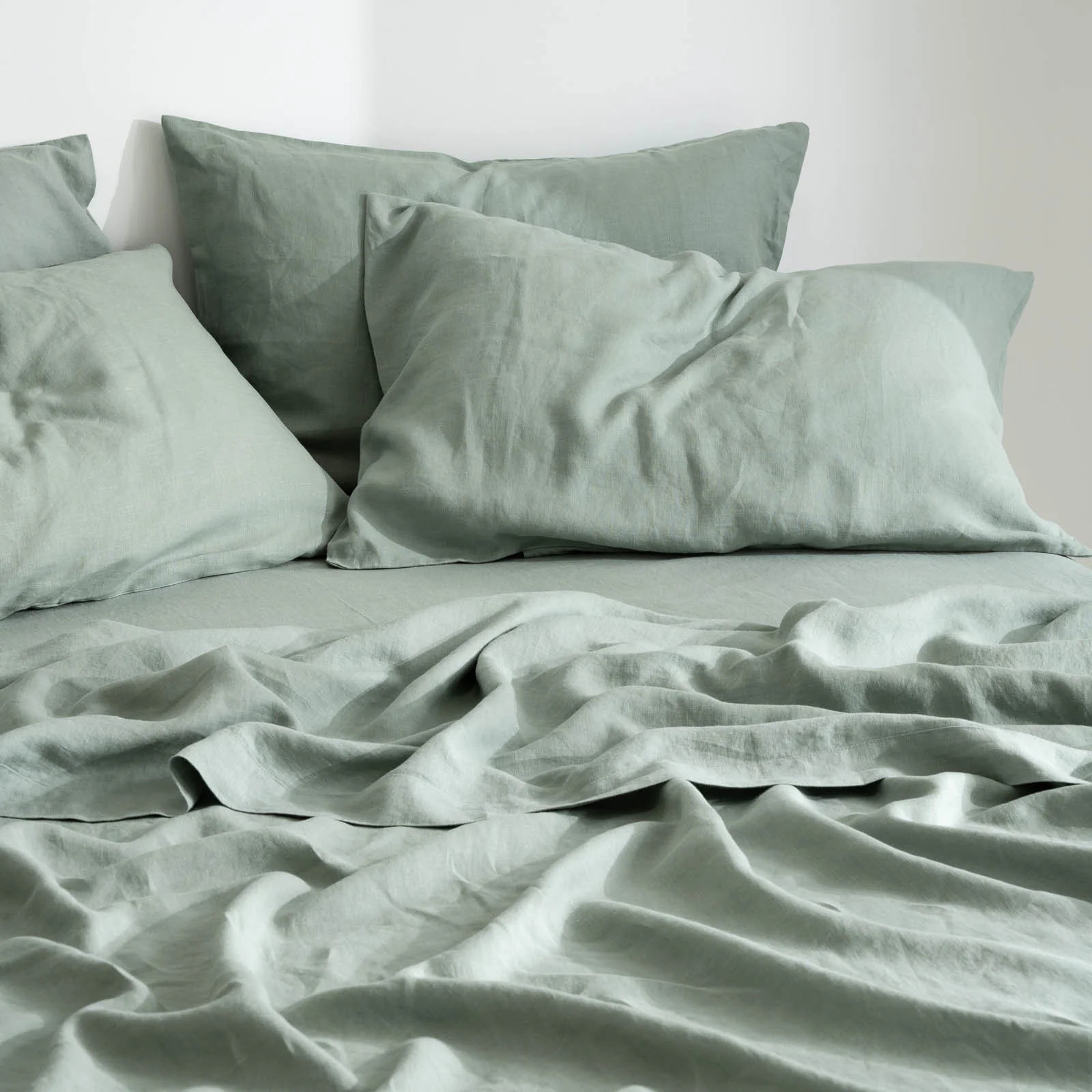 French Flax Linen Sheet Set in Sage - Image 4