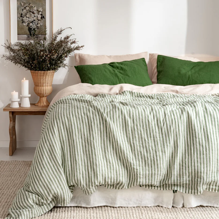 French Flax Linen Pillowcase Set in Ivy - Image 4